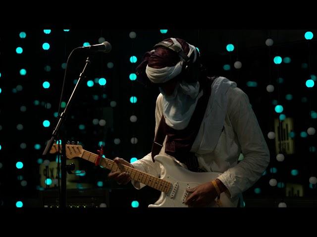 Mdou Moctar - Tarhatazed (Live on KEXP)