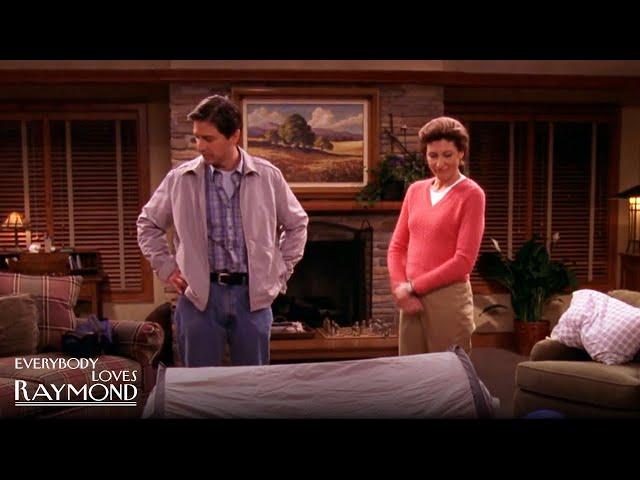 Ray Gets Hit On | Everybody Loves Raymond