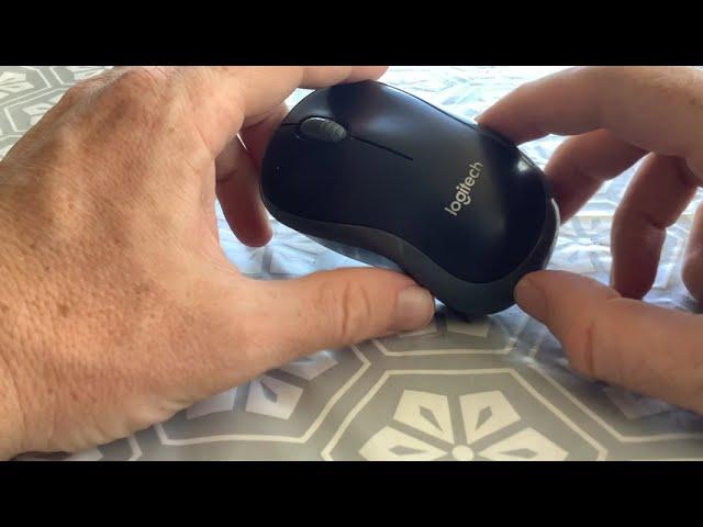 How to change battery Logitech M185 Wireless Mouse