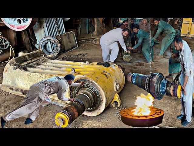 Shaft of the Havey Stone Crusher is Stuck into Hammer || We Repair in Very Strange Way |Bearing Size