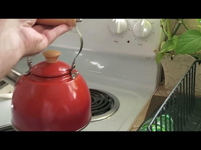 Review and demo of this little red whistling tea kettle