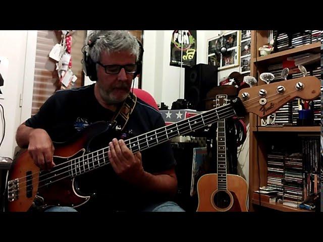 Alcazar - Crying At The Discoteque (personal bass cover ) with 1966 Fender jazz bass