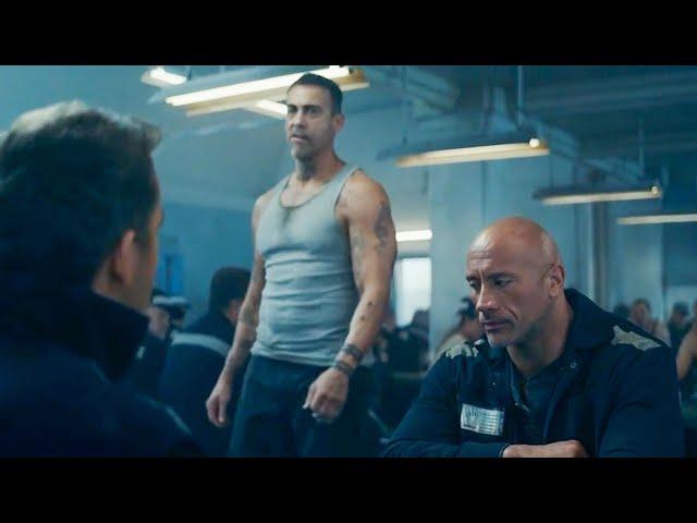 "He is a Cop" - Prison SCENE | RED NOTICE MOVIE