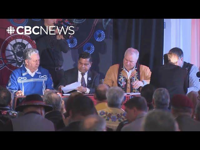 Federal government signs first modern treaty with a Métis government