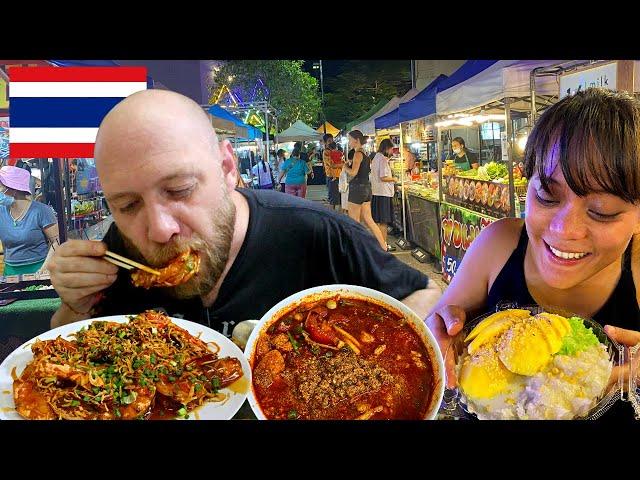 The ULTIMATE THAI FOOD TOUR in PHUKET: Michelin Star Restaurants and Street Food in Phuket Old Town