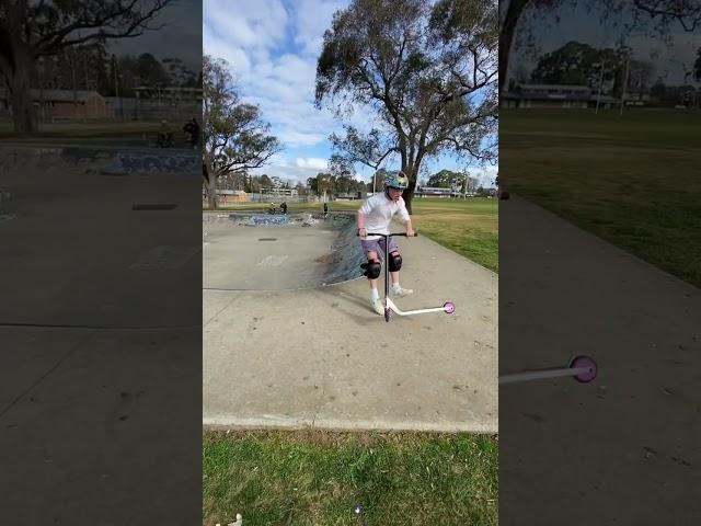 Almost landing Kickless#scooter #clean #clips #skatepark #stunt #skill #scootertricks #trick #insane