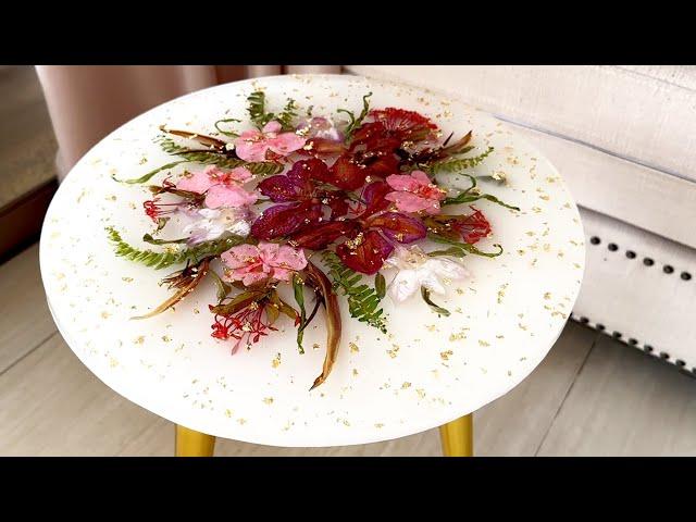 Resin Art Tutorial! Amazing White and GOLD TABLE Made of FLOWERS and Epoxy Resin.