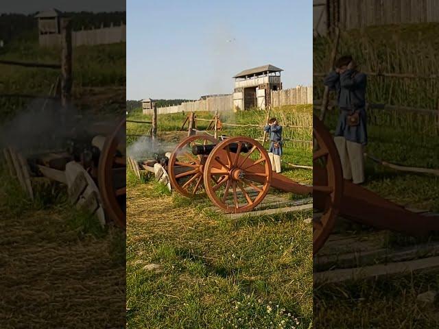 Стреляем из пушки в историческом парке «Бастион» в Карелии