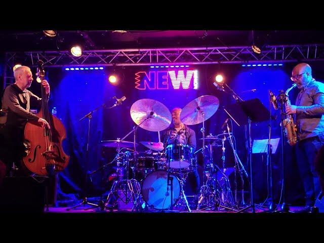 Dave Holland Trio, New Morning, Paris, april 09, 2024