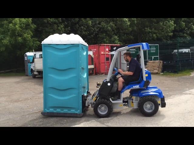 Handling  Portable Toilet  - MultiOne 2 Series