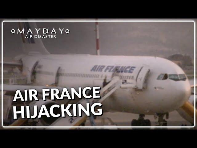 Terrorist's Attempt to Hijack Airplane! - Mayday Air Disaster