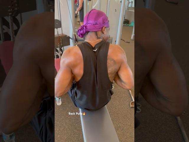 Back pull machinevery good way to get a bigger back #backworkout #fitness #fitnessmotivation