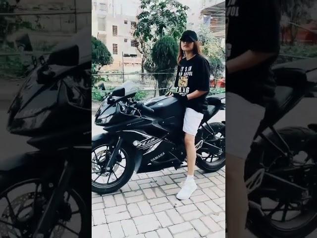 Cute Lady Biker with R15 | #randombike #trendingshorts #shortsvideo #bikelover #ladybiker #r15m