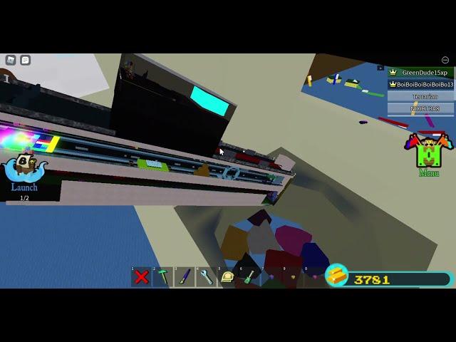 Have you ever seen a titanic fell into a washing machine? | Build a Boat for Treasure | Roblox