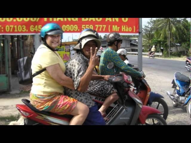 Vietnam and Mekong Delta ; Ancient Kingdoms Trip; OAT LV2122011.