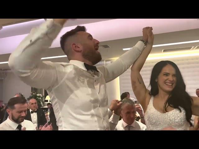 (MACEDONIAN -SERBIAN WEDDING)VAKA SE PRAVI MAKEDONSKA SVADBA-PESNA I ORO ZA ZETOT (NANČOVSKI FAMILY)