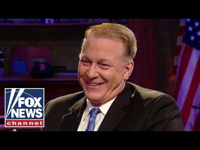 Curt Schilling believes his conservative views are keeping him out of baseball's Hall of Fame