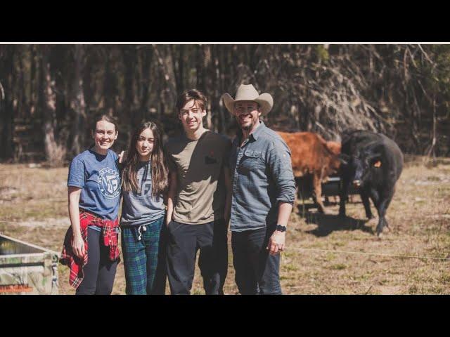 Moving Cows with The Family #familyfarm #farmfun #homestead #familyvalues #musicwithmeaning