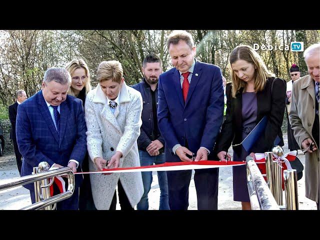 Nowe budynki klubowe dla LKS Straszęcin i Wiewiórka uroczyście otwarte