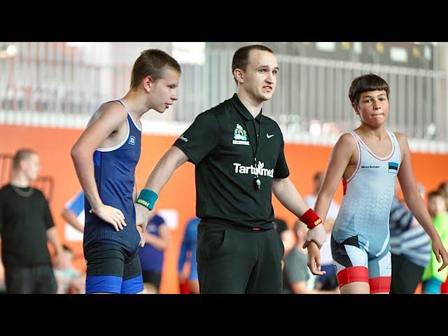 U17 Mark Rõbakov (EST) vs Denis Rozkov (EST) 48kg. Greco-roman boys youth wrestling.