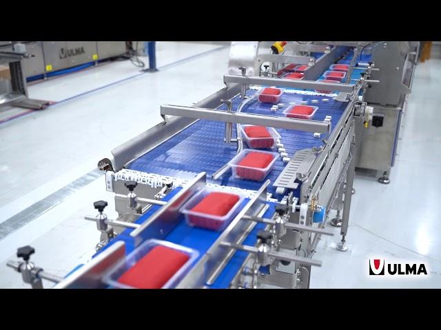 Meat products packaging in ULMA TSA 1200 XL D traysealer in MAP