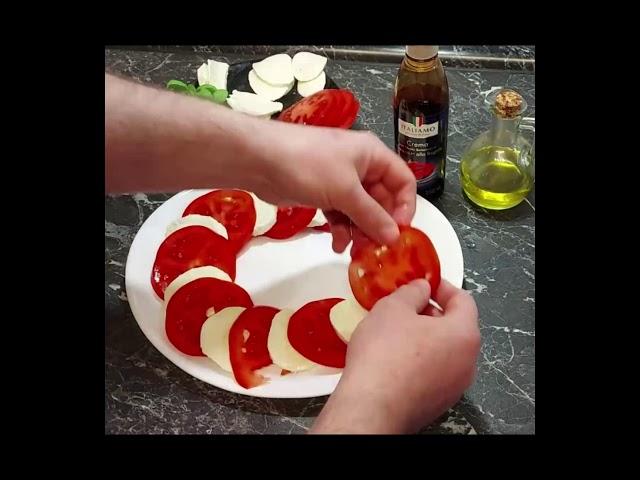 Капрезе Caprese salad