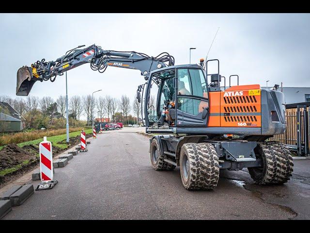 Atlas 160W mobiele graafmachine voor L.L. van der Post