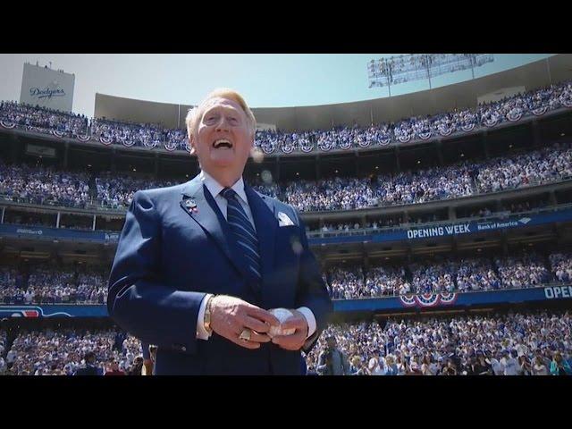 The Dodgers honor Vin Scully on Opening Day