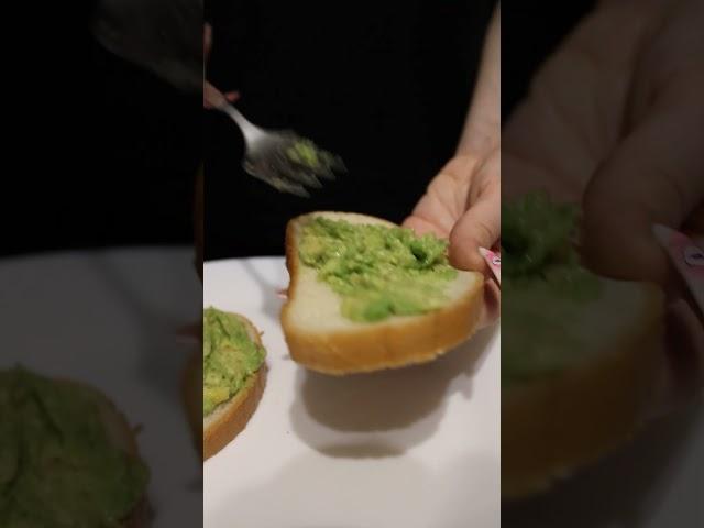  Avocado sandwich ASMR