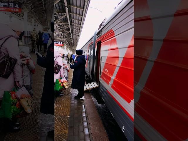 про #проводника пассажирского вагона - рэп железных дорог #РЖД #поезд #проводник #железнаядорога