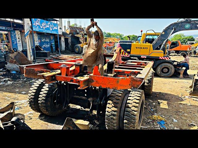 Complete Restoration and Assembling of Accident Excavator Machine with Basic Tools