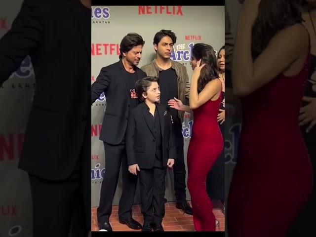 Why did Aryan Khan looked angry at the Archie's premier  #shorts #srk #archies