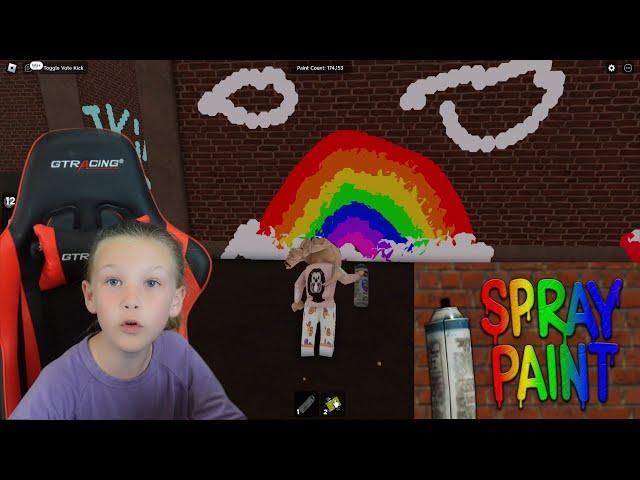 Someone Ruins Madison's Spray Paint Art in Roblox!!