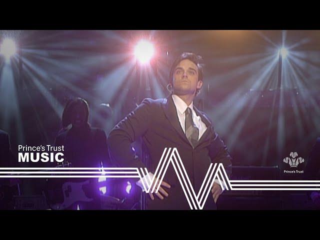 Robbie Williams - Feel (The Prince's Trust Fashion Rocks 2003)