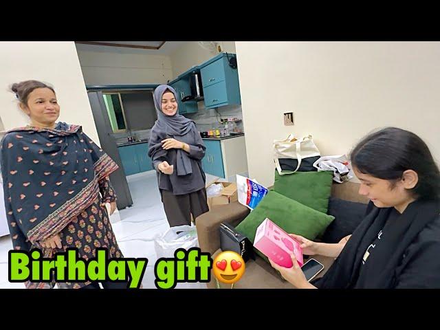 Dubai se bhabhi lekar ai fariha ka birthday gift