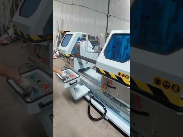 Automatic double head aluminium profile cutting sawing machine with digital display system