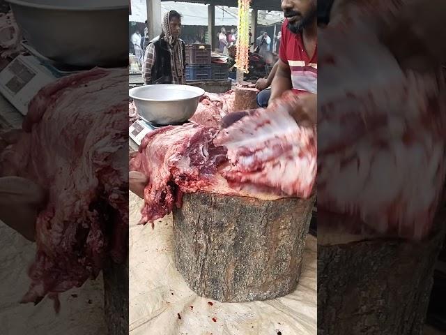 Cow Back part meat cutting#reels #shortvideo#food#shortsviral #explorepage#explore#streetfood #beef#