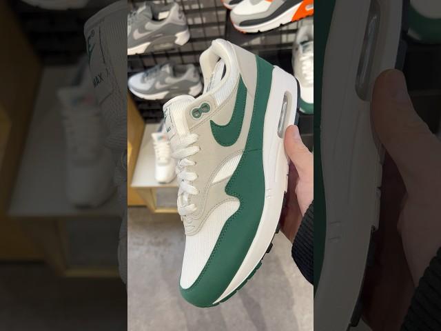 NIKE AIR MAX 1 FOREST GREEN!  I wish these were the Big Bubble but these are 