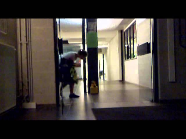 Tweenbot I - Bruface (VUB&ULB)