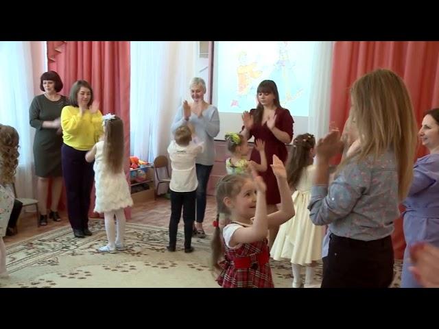 Кадриль с мамами, песня Аллы Евтодьевой