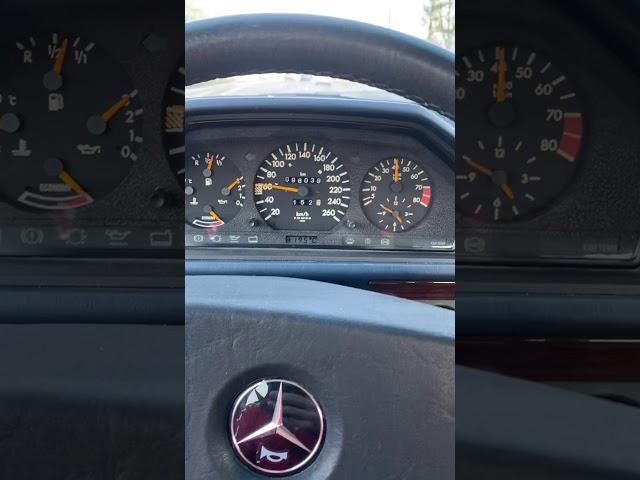 1990 300E-24 0-100 km/h