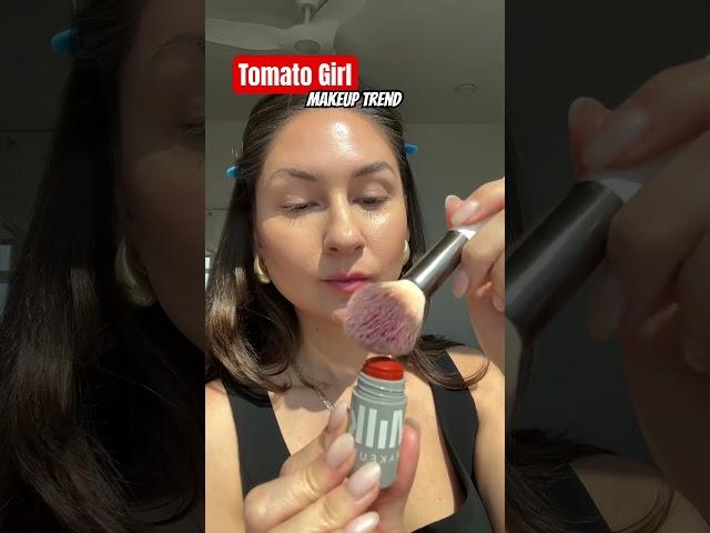 TOMATO GIRL MAKEUP TREND 