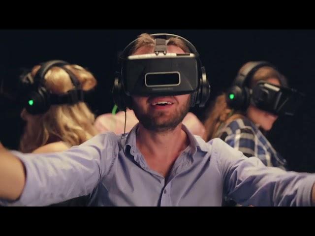 COSMO VR Room
