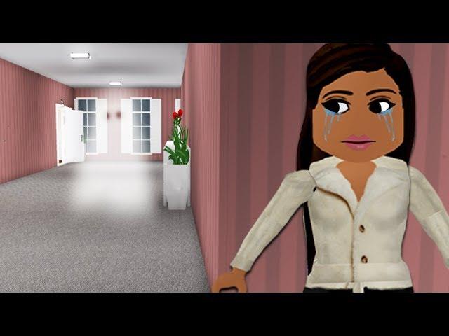 I THINK OUR HOTEL IS HAUNTED... | Amberry Hotel Bloxburg | Roblox Roleplay