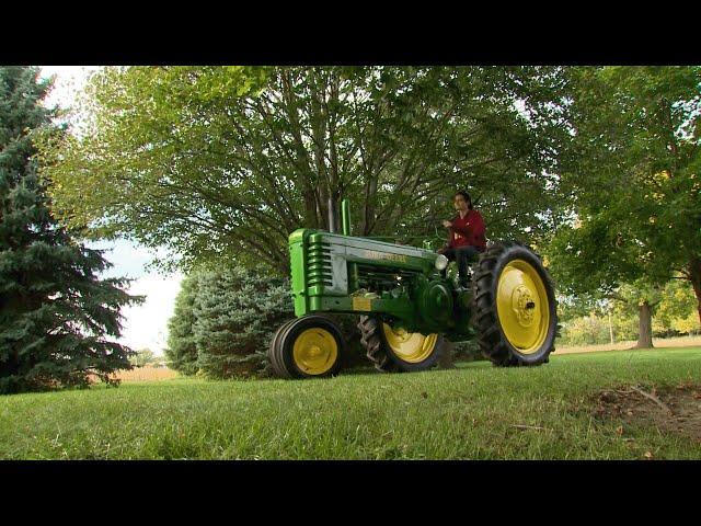 $800 Tractor! A NEW John Deere B Sold For That In 1940. Now It's Prized By a Fourth Generation!