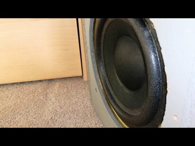 Universum subwoofer test