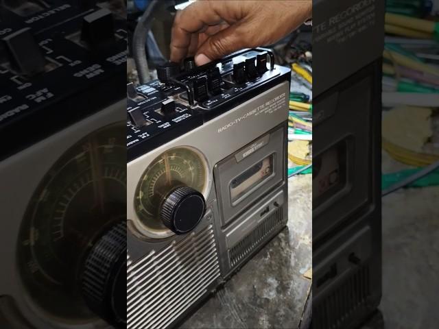 JVC Modal 3060CQ Radio TV-CASSET Recorder Repairing Centre Shop 7742853435 #jvc #radio #tv #cassette