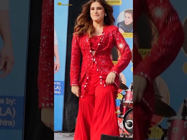 Rasha Thadani’s rocking dance at ‘Malad Masti’ event #shorts