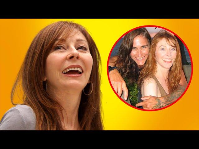 You Won’t Believe Who Cassandra Peterson Married, See Her Today at 71