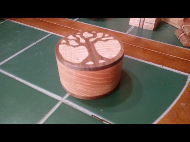 Making a Simple Scroll Saw Box with an Inlayed Top